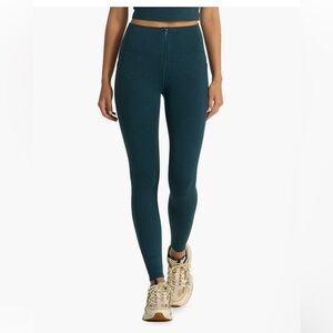 Vuori Granite Heathered Legging